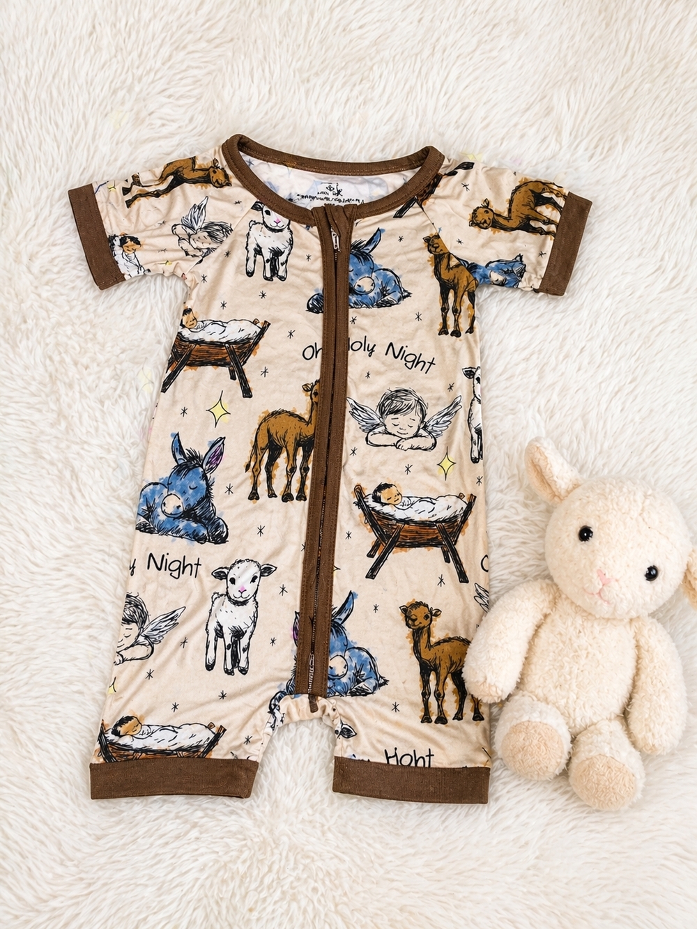 NWOT Neutral Nativity Print Bamboo Shortie